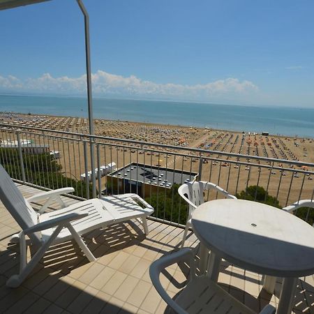 Lignano Sabbiadoro Sea Front Διαμέρισμα Εξωτερικό φωτογραφία